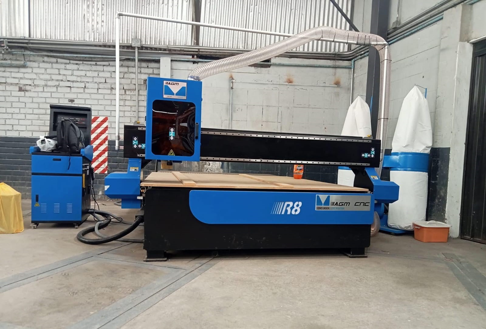 Router CNC R8 - Imagen 5